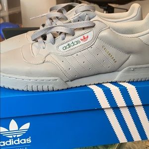 yeezy powerphase